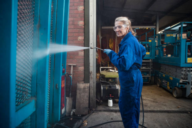 Best Warehouse Cleaning  in Brooklyn, IA